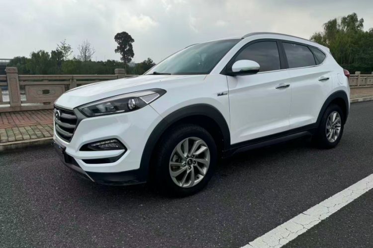 Used Hyundai Tucson 2015 1.6T Dual-Clutch Two-Wheel-Drive Smart Model