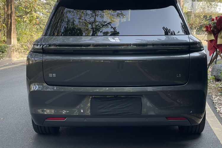 Used Li Auto L8 2023 Pro Model