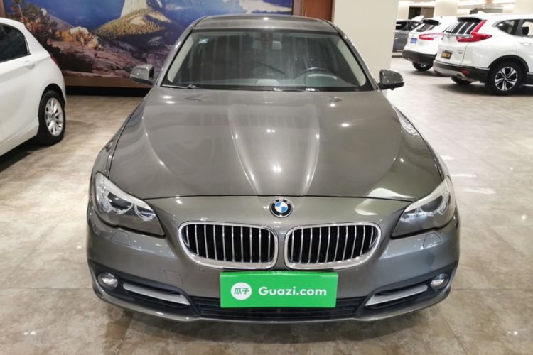 Used BMW 5 Series 2014 525Li Leading Model
