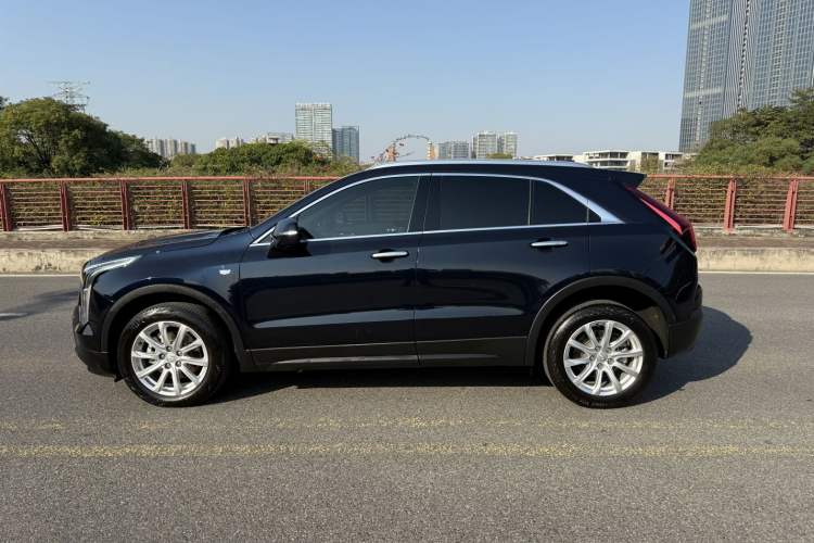 Used Cadillac XT4 2021 28T Two-Wheel Drive Tech Edition
