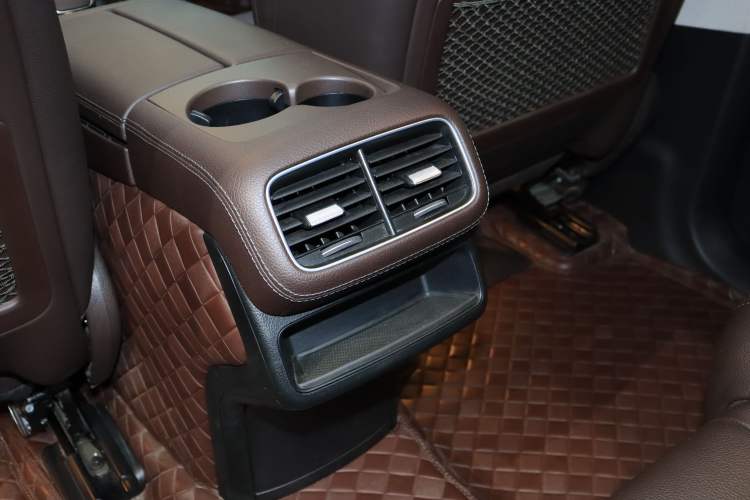 Used Mercedes-Benz GLE 2022 GLE 350 4MATIC Stylish Model
