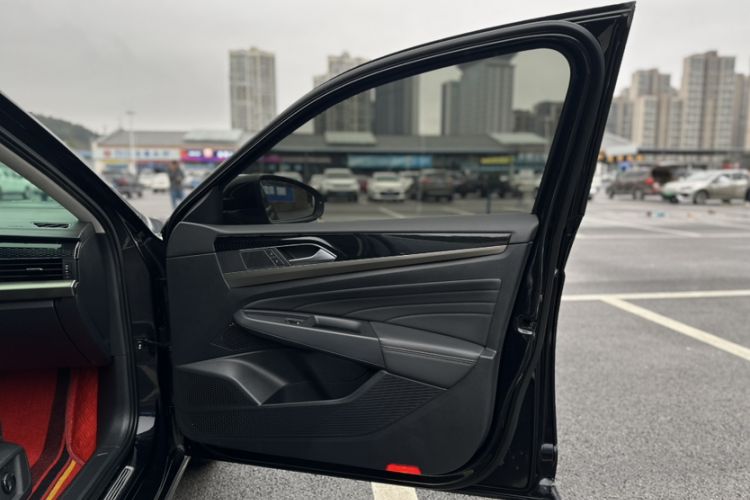 Used Volkswagen Passat 2020 330TSI Elite Edition China VI
