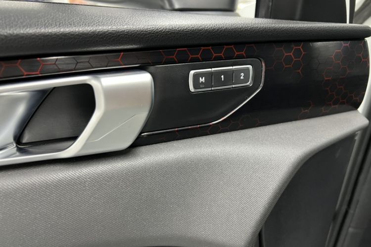 Used Lynk & Co 01 2017 2.0T Four-Wheel Drive Pro Edition
