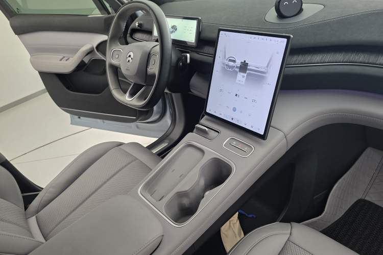 Used Nio EC6 2023 75 kWh
