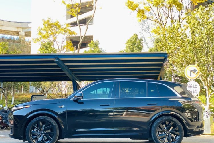 Used Li Auto L7 2023 Pro Model
