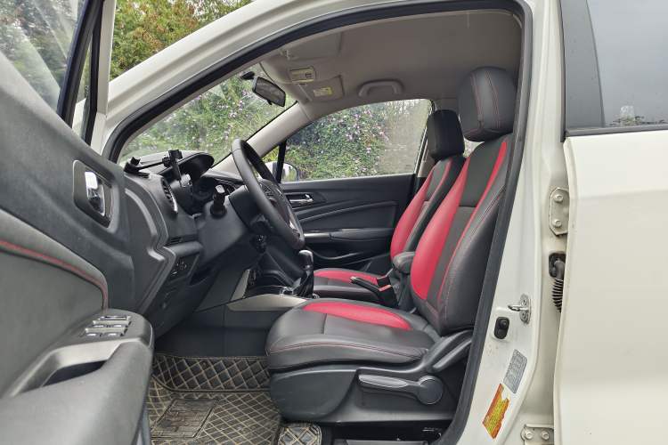 Used Changan CS15 2016 1.5L Manual Luxury Edition