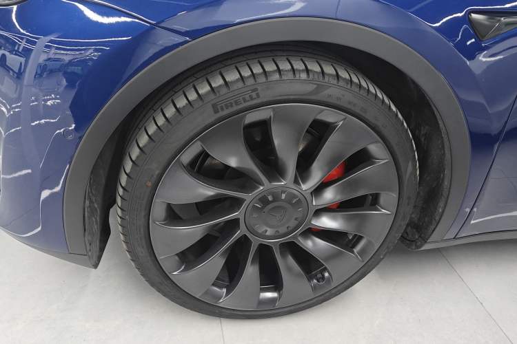 Used Tesla Model Y 2022 Performance High-Performance All-Wheel-Drive Version
