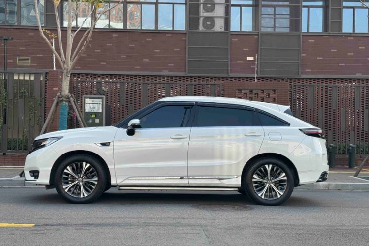 Used Honda UR-V 2020 370TURBO Two-Wheel Drive Luxury Edition
