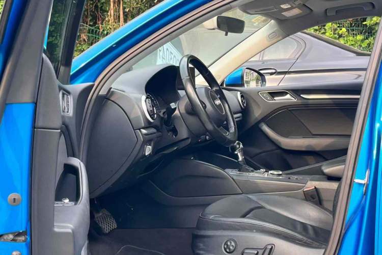 Used Audi A3 2016 Limousine 35 TFSI Style Edition
