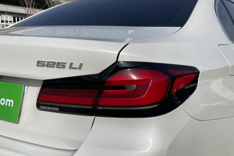 Used BMW 5 Series 2022 Second Facelift 525Li Luxury Package
