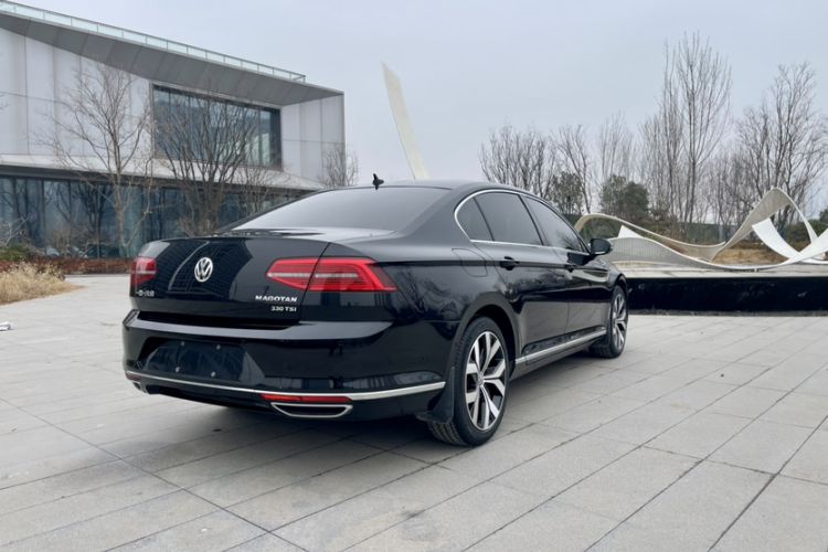 Used Volkswagen Magotan 2018 330TSI DSG Luxury Model
