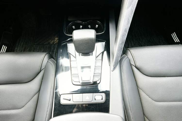 Used BYD Song Pro New Energy 2019 EV High-Power Long-Range Flagship Model
