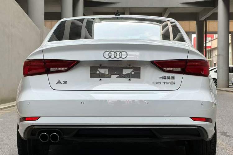 Used Audi A3 2019 Limousine 35 TFSI Ambition China V
