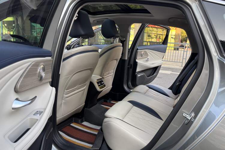 Used Chery Arrizo 8 2022 1.6T DCT Ya