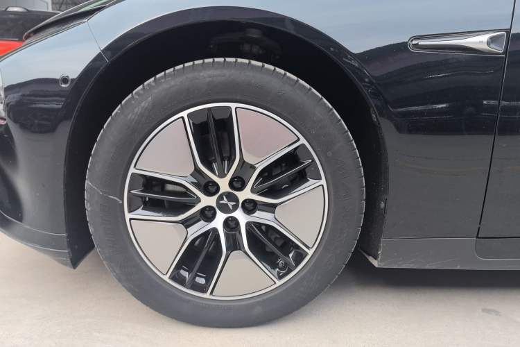 Used XPeng P7 2023 P7i 702 Pro