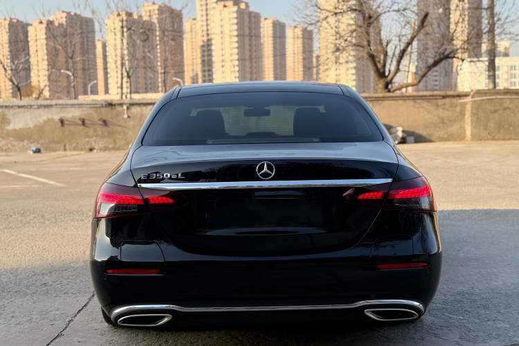 Used Mercedes-Benz E-Class New Energy 2022 Facelift E 350 e L Plug-in Hybrid Sedan
