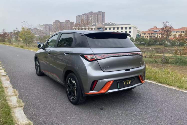 Used BYD Dolphin 2021 405 km Fashion Edition