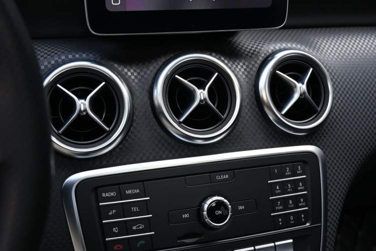 Used Mercedes-Benz A-Class (Import) 2018 A 200 Fashion Model
