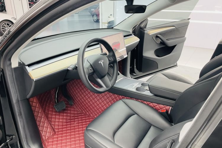 Used Tesla Model Y 2022 Rear-Wheel-Drive Version
