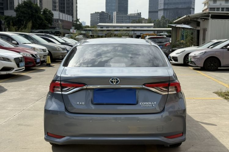 Used Toyota Corolla 2021 Dual-Motor 1.8L E-CVT Elite Edition
