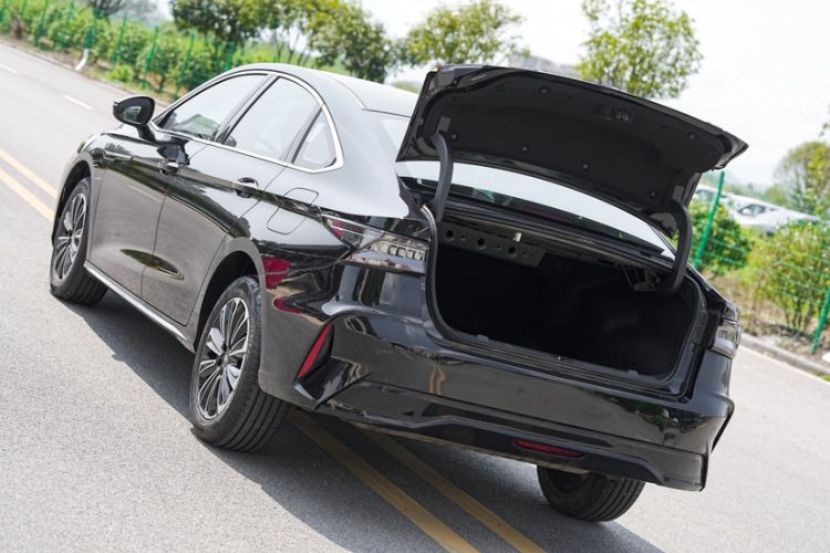 Used Chery Fengyun A8 2024 127 Long-Distance Edition Standard Version
