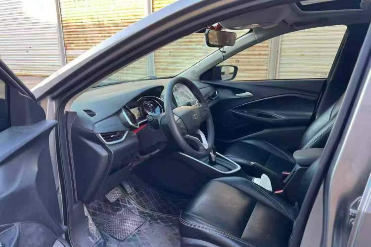 Used Chevrolet Cavalier 2020 Redline 325T Automatic Xinshang Edition China VI Standard
