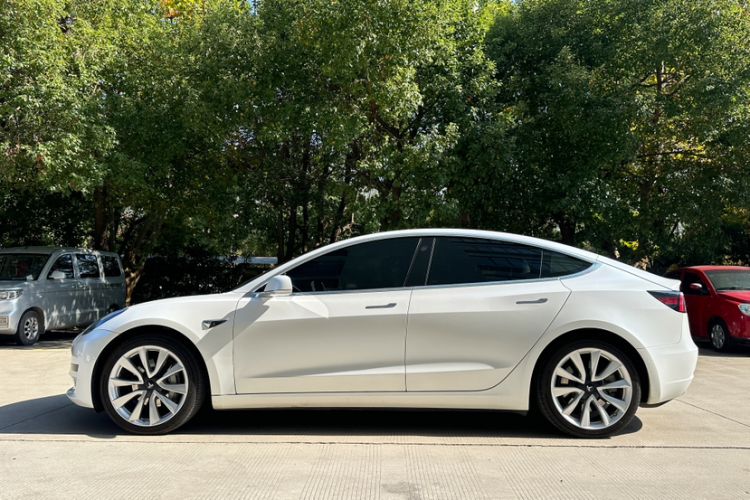 Used Tesla Model 3 2020 Revised Version Standard Range Rear-Wheel Drive – Upgraded Edition
