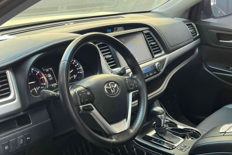 Used Toyota Highlander 2021 2.0T Four-Wheel Drive Luxury Edition 7 Seats