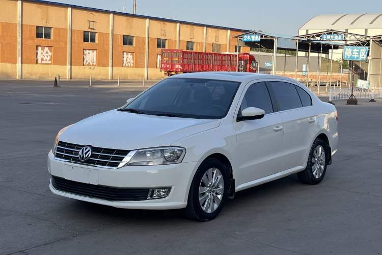 Used Volkswagen Lavida 2013 Restyled Classic 1.6L Automatic Comfort Edition
