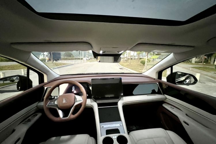 Used BYD Xia 2025 DM-i 1.5T 100km Leading Model
