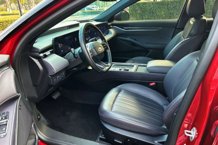 Used Ford Mondeo 2025 2.0T EcoBoost Ultimate Edition
