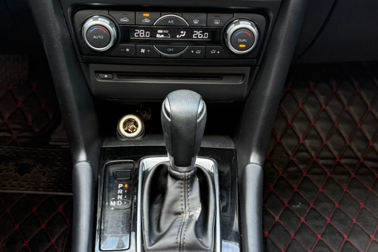 Used Mazda Mazda 3 Axela 2017 Sedan 1.5L Automatic Luxury Model Emission Standard China V