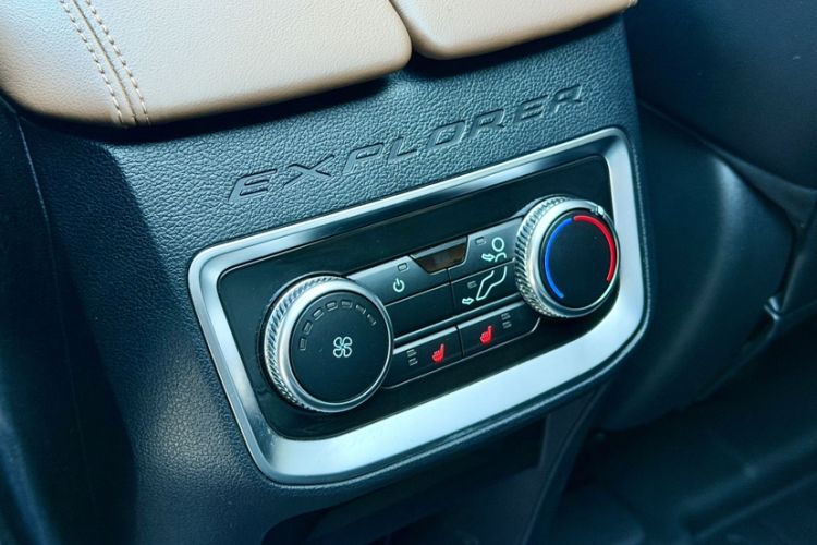 Used Ford Explorer 2023 EcoBoost 285 Four-Wheel Drive Titanium Edition 7-Seater