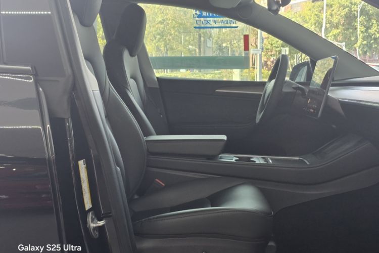 Used Tesla Model Y 2022 Rear-Wheel-Drive Version
