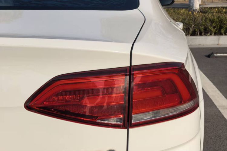 Used Volkswagen Lamando 2017 230TSI DSG Fashion Edition
