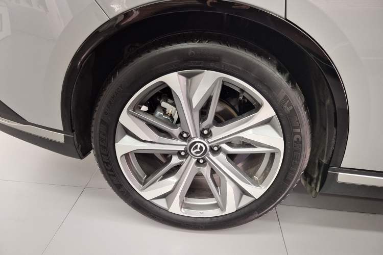 Used Mazda EZ-6 2024 Range-Extended 200 Luxury Edition