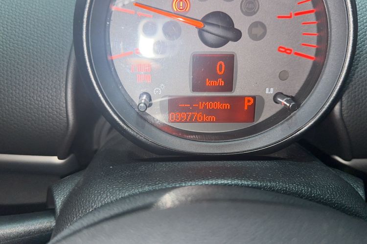 Used  Countryman 2014 1.6L COOPER Fun
