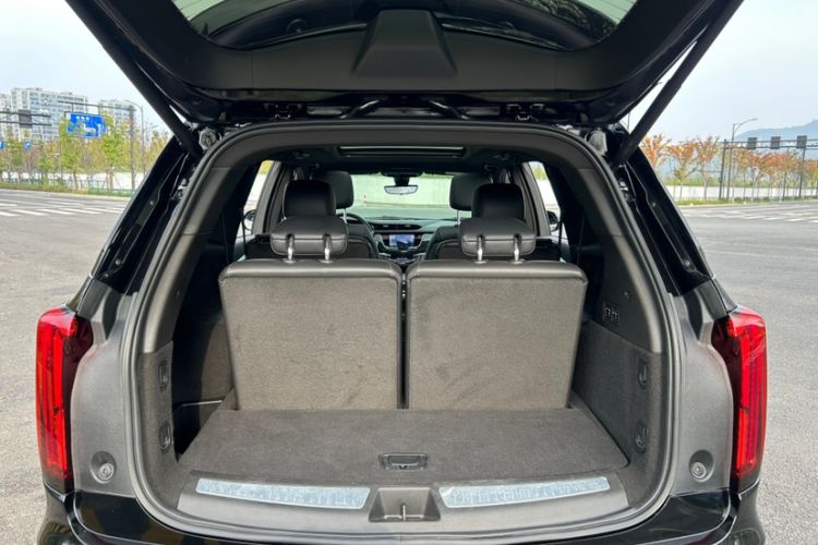 Used Cadillac XT6 2022 2.0T Six-Seater Four-Wheel Drive Luxury 120th Anniversary Limited Edition