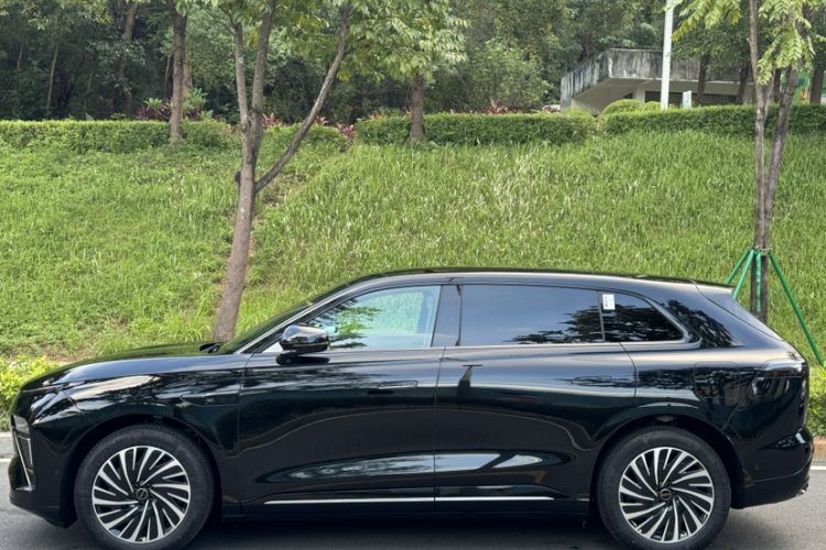 Used  Star Era ET 2025 Range-Extended 240 Pro All-Wheel Drive High-Speed Driver Assistance
