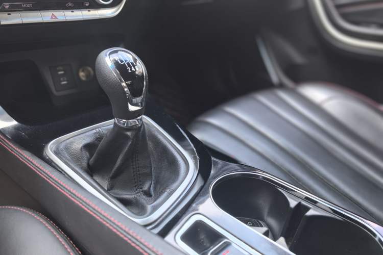 Used BAIC Beijing U7 2019 1.5T Manual Elite Edition China VI