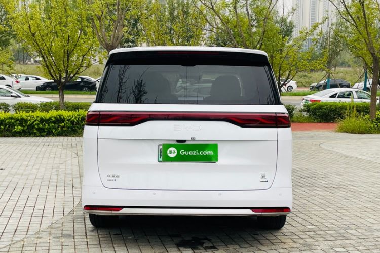 Used BYD Xia 2025 DM-i 1.5T 180km Excellence Model
