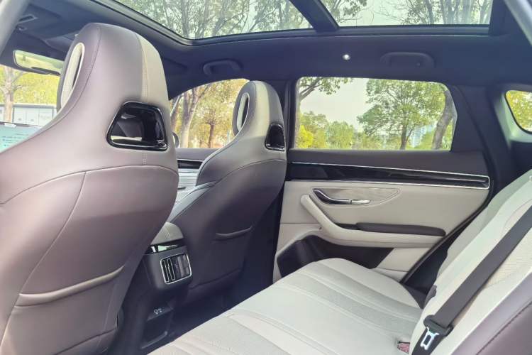 Used BYD Song PLUS New Energy 2025 DM-i 160KM Flagship Model