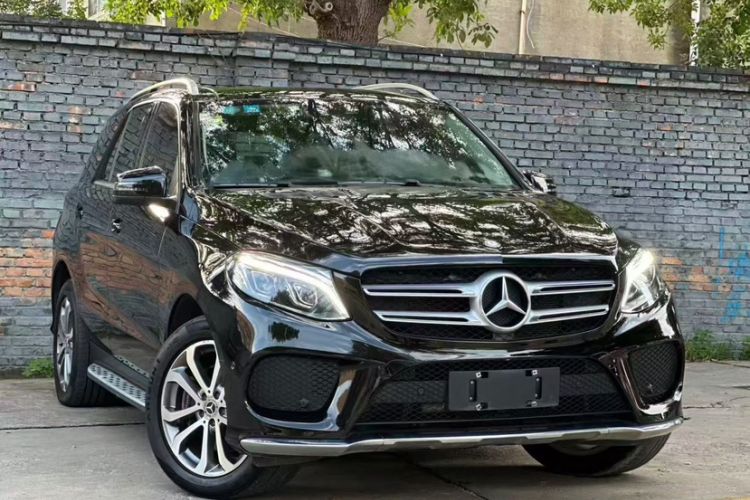 Used Mercedes-Benz GLE 2017 GLE 320 4MATIC Luxury Model