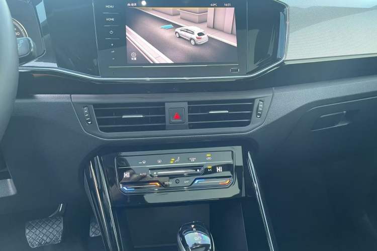 Used Volkswagen Tayron 2020 330TSI Two-Wheel Drive Luxury Smart Connectivity Version
