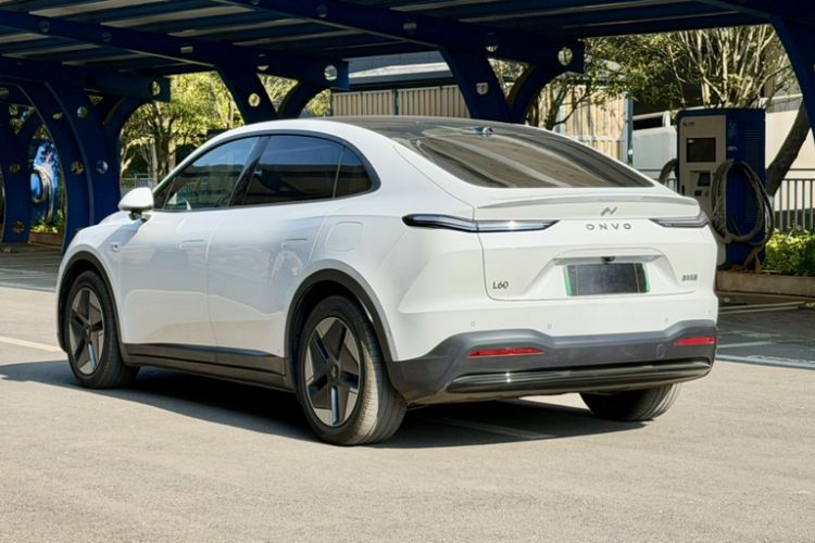 Used ONVO L60 2024 60 kWh Rear-Drive Version

