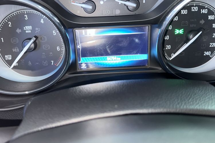 Used Buick Envision 2017 20T Two-Wheel Drive Luxury Model
