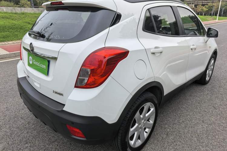 Used Buick Encore 2015 1.4T Automatic Two-Wheel Drive Urban Elite Version
