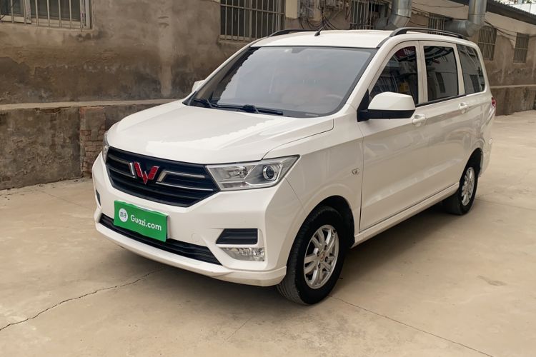 Used Wuling Hongguang 2021 1.5L S Standard Version LAR
