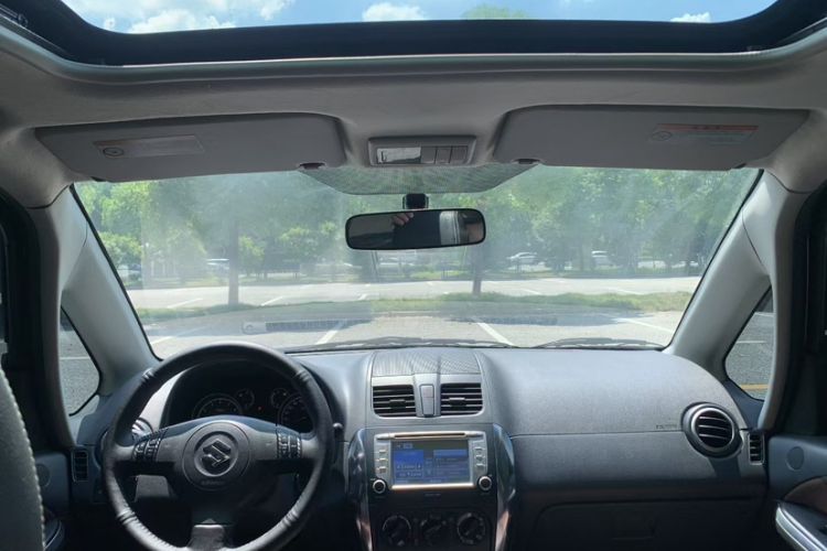 Used Suzuki SX4 2012 1.6L Automatic Ruiqi Model
