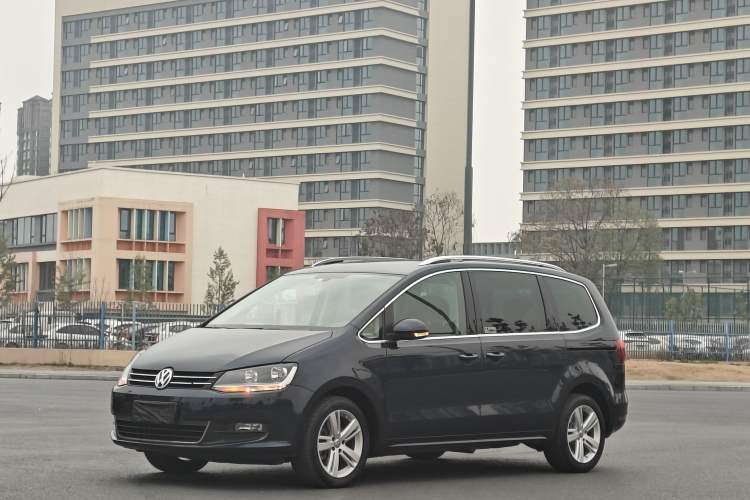 Used Volkswagen Sharan 2016 380TSI Comfort Edition 7-Seater
